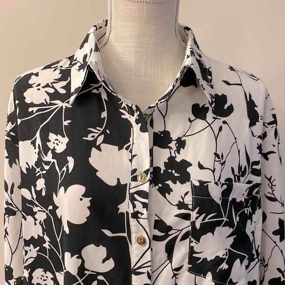 POL women’s floral button down black & white Collared shirt high / low l/s M - Picture 4 of 12